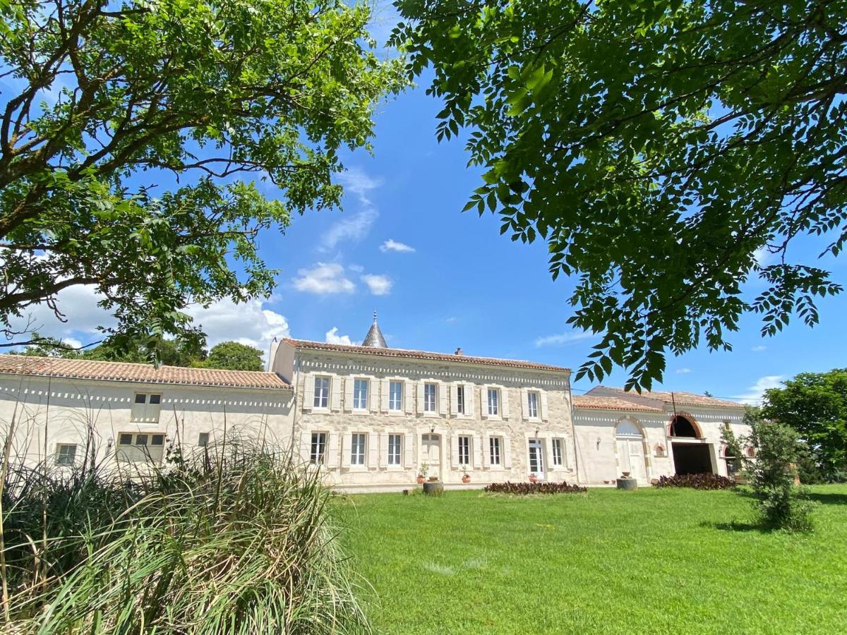 Domaine De Lanis - Maison D'Hotes Avec Parc Et Piscine กัสเตลโนดารี ภายนอก รูปภาพ