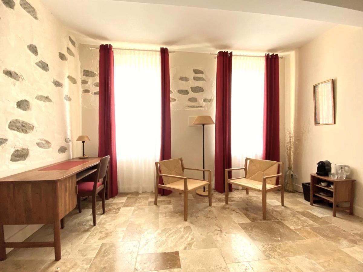 Domaine De Lanis - Maison D'Hotes Avec Parc Et Piscine กัสเตลโนดารี ภายนอก รูปภาพ