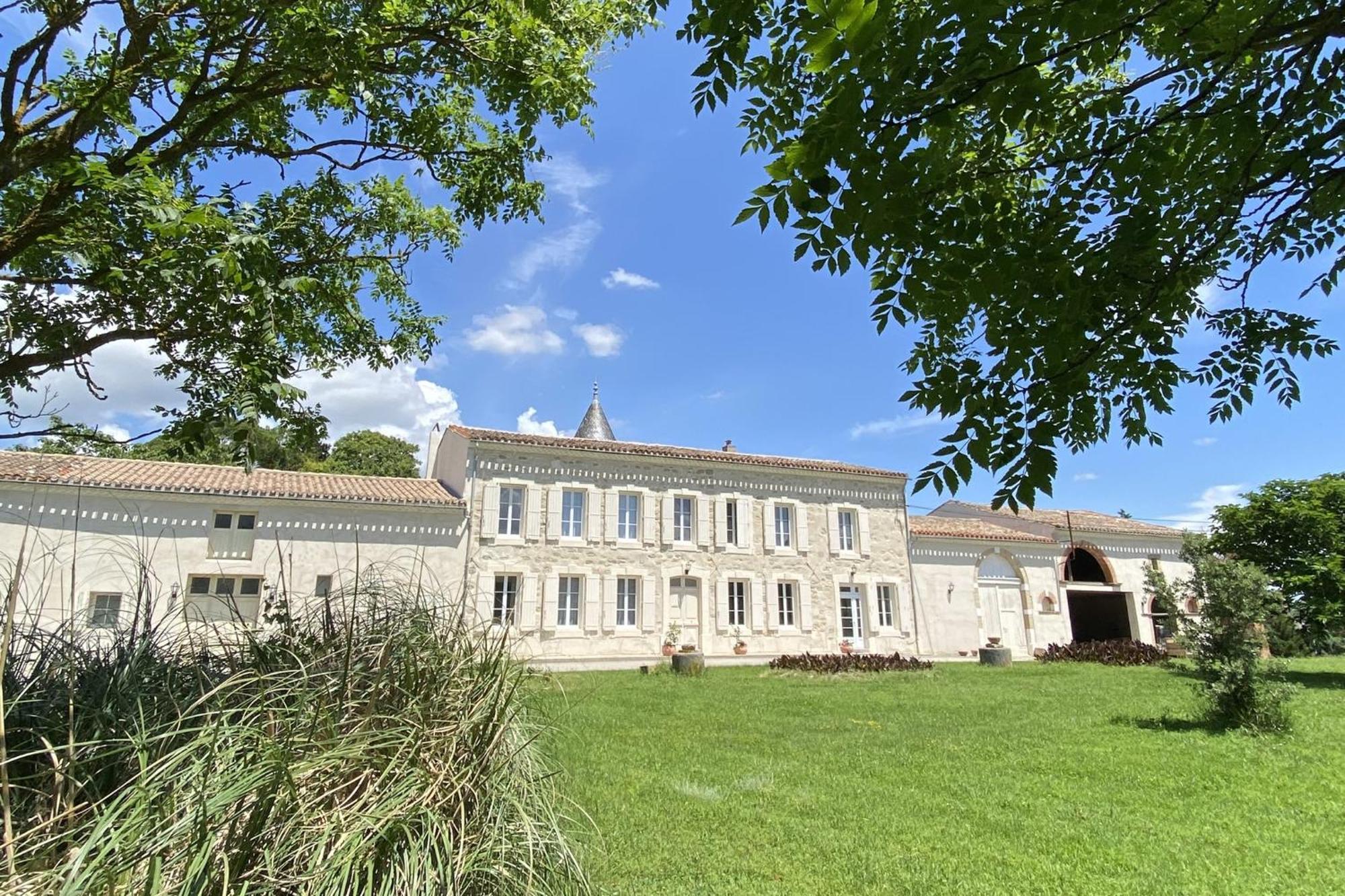 Domaine De Lanis - Maison D'Hotes Avec Parc Et Piscine กัสเตลโนดารี ภายนอก รูปภาพ